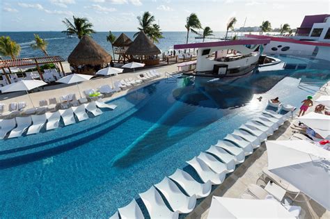 swinger island mexico|TEMPTATION CANCUN RESORT .